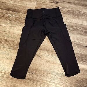 Athleta all in tight crop leggings with pockets